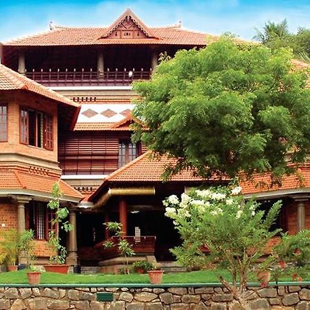 Amrutham Ayurvedic Village Resort Ковалам Экстерьер фото